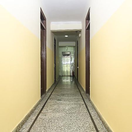 Oyo 28126 Charanpahari Hotel New Delhi Exterior photo